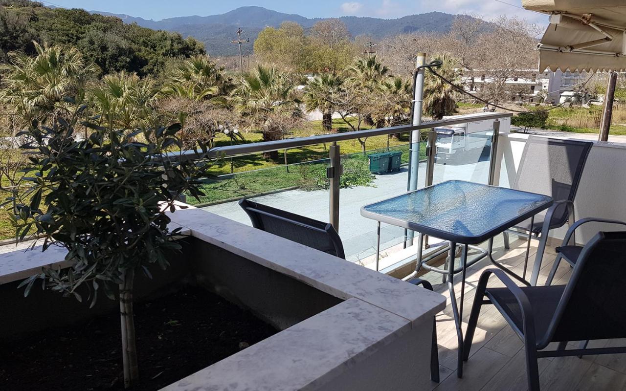 Appartement Sarti Holidays Extérieur photo