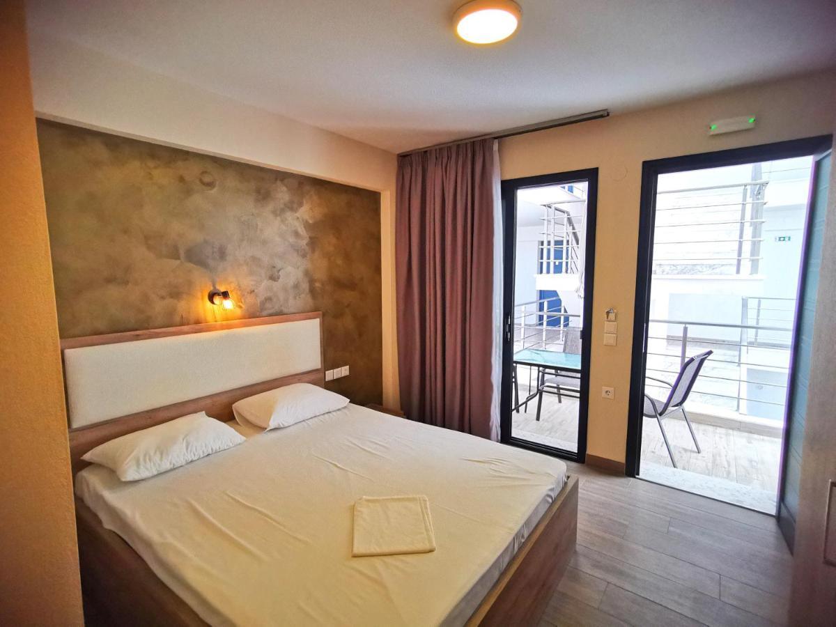 Appartement Sarti Holidays Extérieur photo